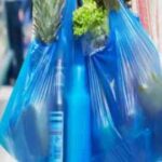 Μειώθηκε κατά 98,6% η χρήση πλαστικής σακούλας στα σουπερμάρκετ