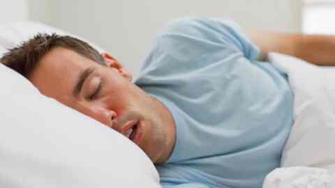 Νέα έρευνα αποκαλύπτει τι θα πάθουν όσοι κοιμούνται περισσότερο από 8 ώρες