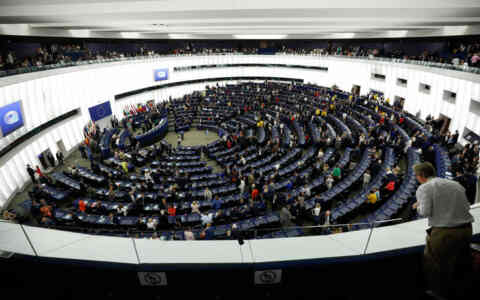 Οι Έλληνες παραμένουν απαισιόδοξοι για το μέλλον της Ευρωπαϊκής Ένωσης